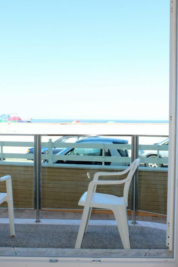 Apartamento Em Frente Ao Mar كوستا نوفا المظهر الخارجي الصورة